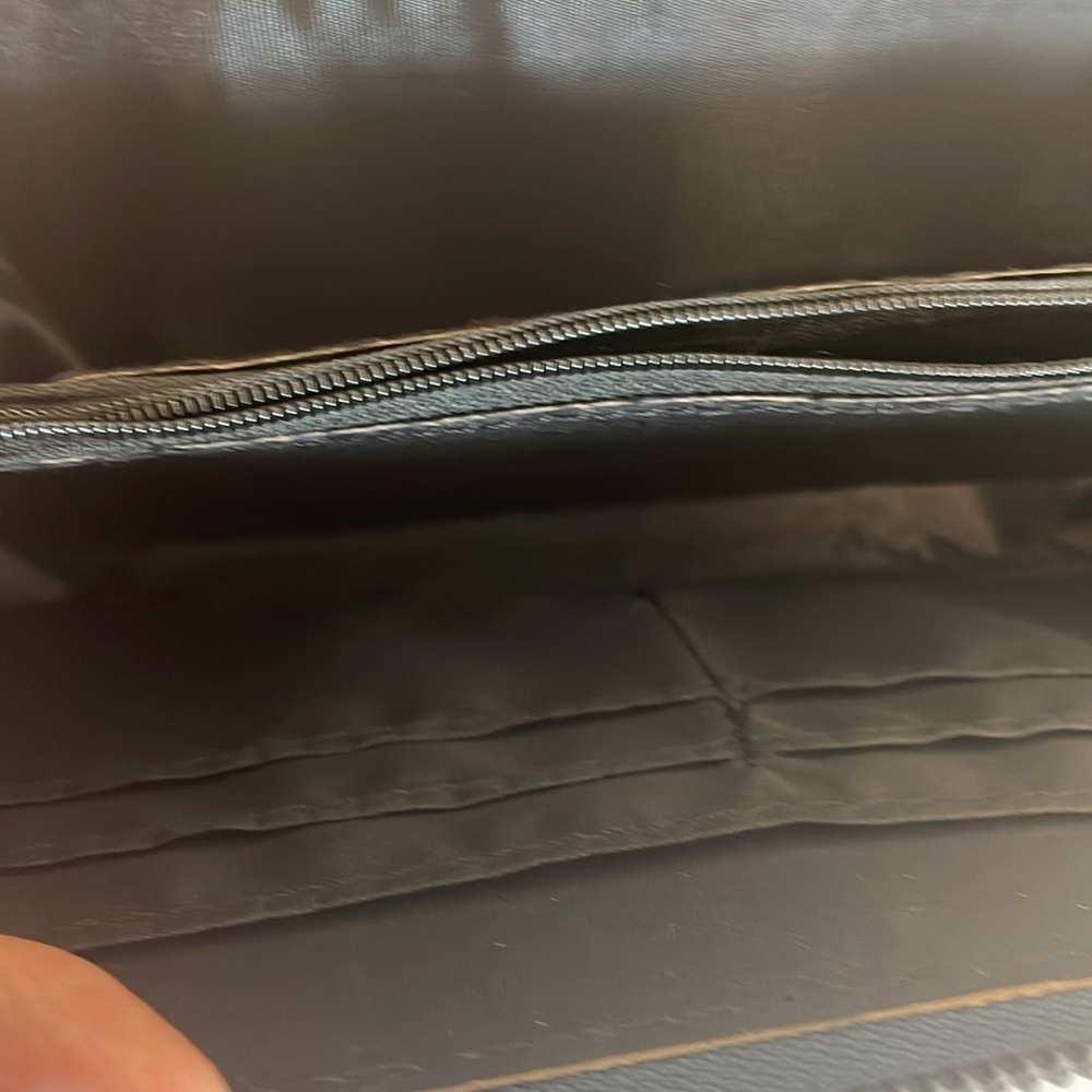 Alexis Bendel navy blue Crossbody Purse - Picture 4 of 5